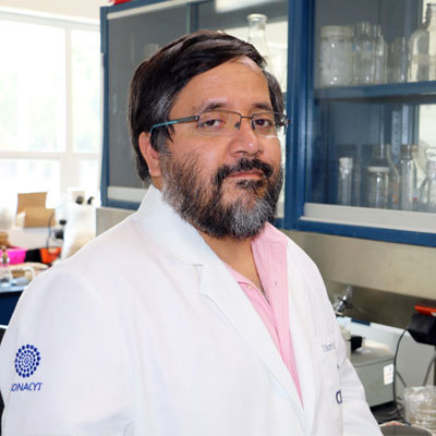 Jhony Navat Enríquez Vara, Dr.