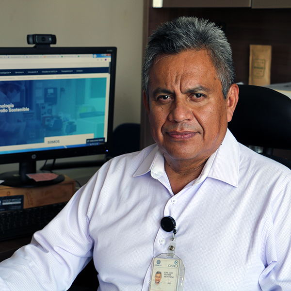 José Luis Flores Montaño